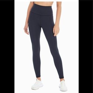 Zobha black leggings
